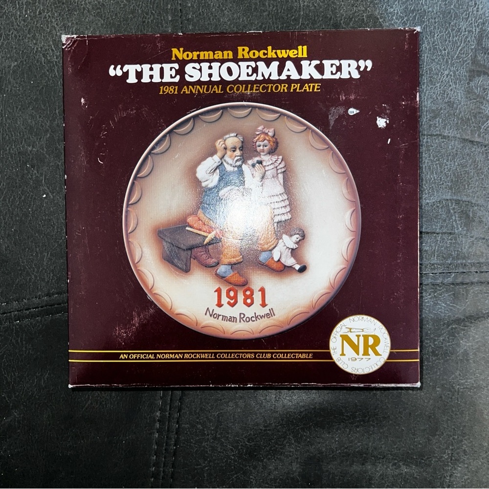 NORMAN ROCKWELL Collectors Plate 1981 “The Shoe Maker" Open Box With Certificate - Picture 2 of 4